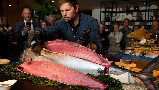 Thunfisch | Filetieren | Dinnershow | Arie Kuijt