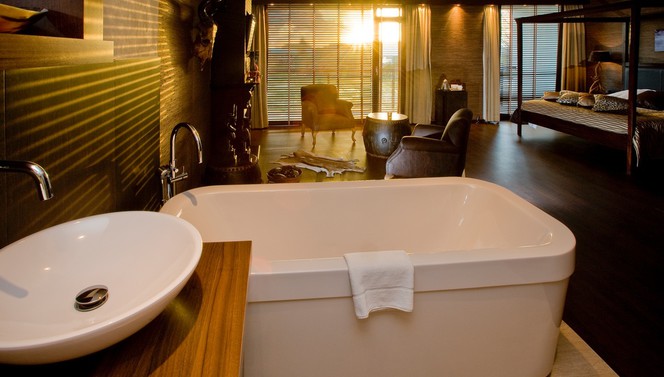 Bathroom South Suite | Van der Valk Hotel Sassenheim-Leiden